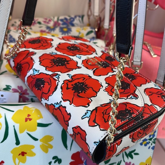 Kate Spade Kristi Poppy Printed Flap Crossbody 
Cream Multi NWT - Picture 12 of 16